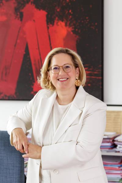 Silvia Hruska-Frank